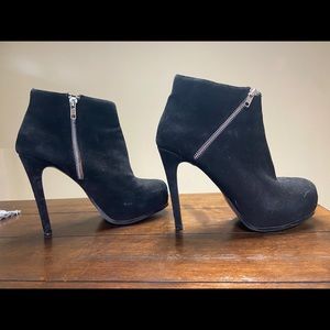 Steve Madden Booties